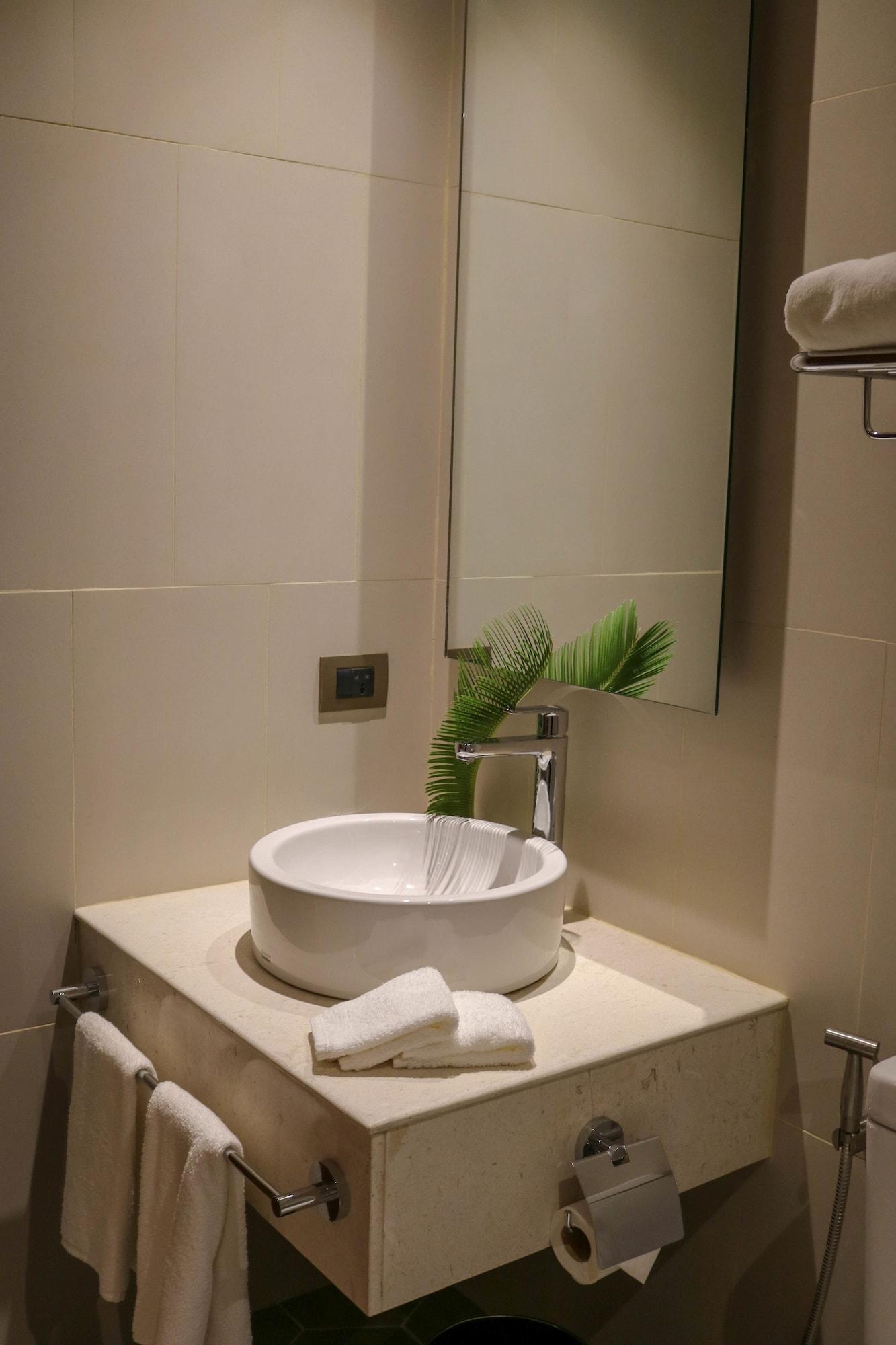 Acacia Hotel באקולוד מראה חיצוני תמונה